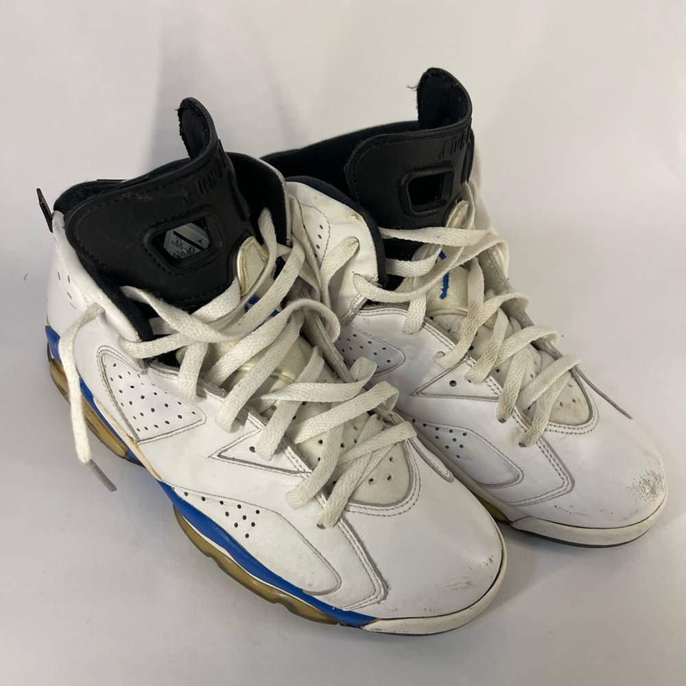 Nike Air Jordan 6 Retro White Blue Black Men’s Size 9.5 Basketball Sneakers